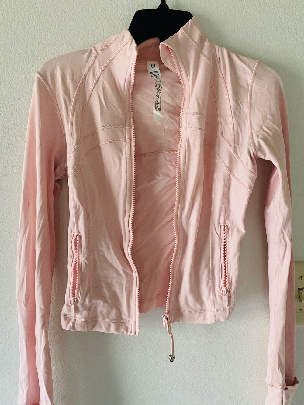 Lululemon Light Pink Women’s Zip-Up Jacket